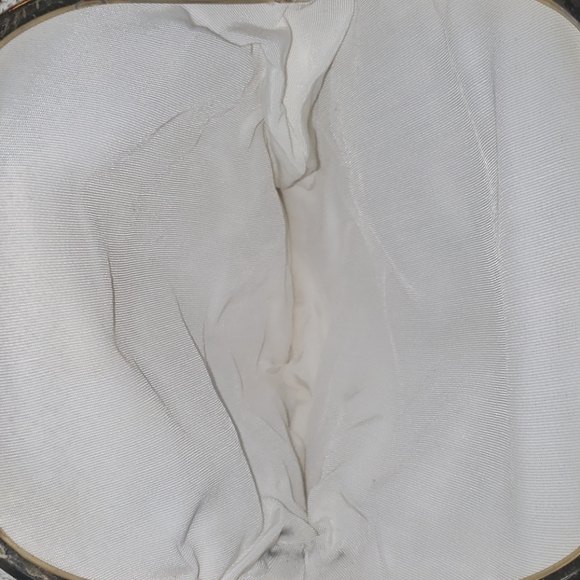 Vintage White Beaded Clutch - Picture 3 of 4